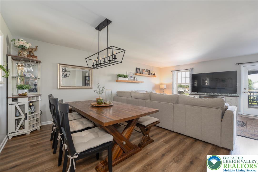 Alburtis Boro, Pennsylvania 18011, United States, 3 Bedrooms Bedrooms, ,3 BathroomsBathrooms,Residential,Active,151227