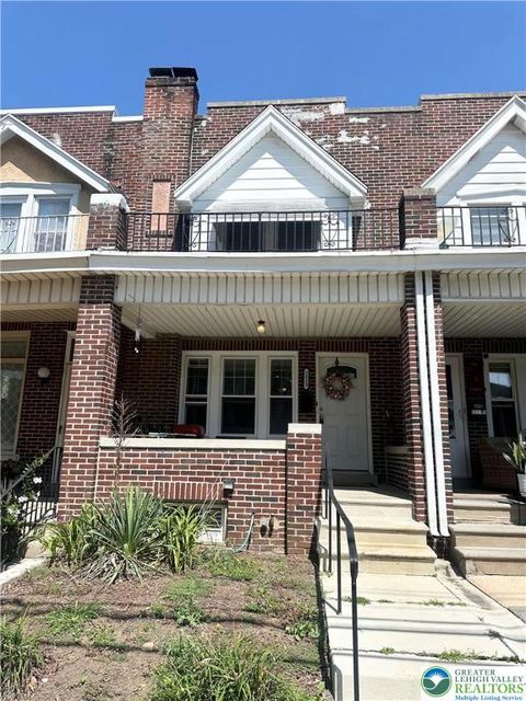 Photo of 2023 W Washington Street, Allentown, PA 18104 (MLS # 762715) Photo of 2023 W Washington Street, Allentown, PA 18104 (MLS # 762715)