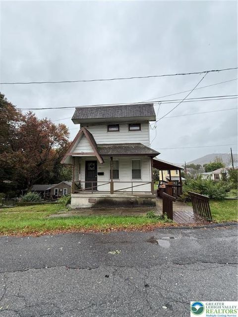 Photo of 446 Biddle Street, Tamaqua Boro, PA 18252 (MLS # 766334) Photo of 446 Biddle Street, Tamaqua Boro, PA 18252 (MLS # 766334)