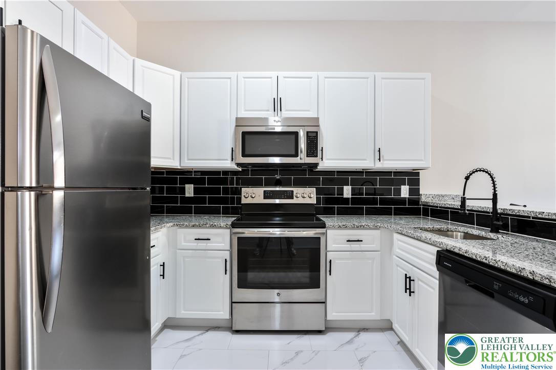 535 Main Street 12