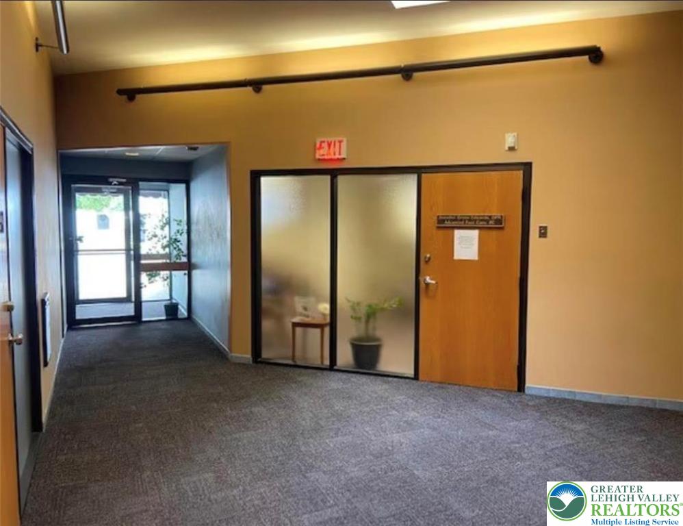 940 N New Street 121