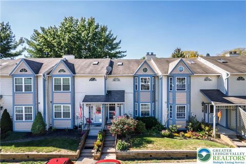 Photo of 114 Franklin Court, Bethlehem Twp, PA 18020 (MLS # 765860) Photo of 114 Franklin Court, Bethlehem Twp, PA 18020 (MLS # 765860)