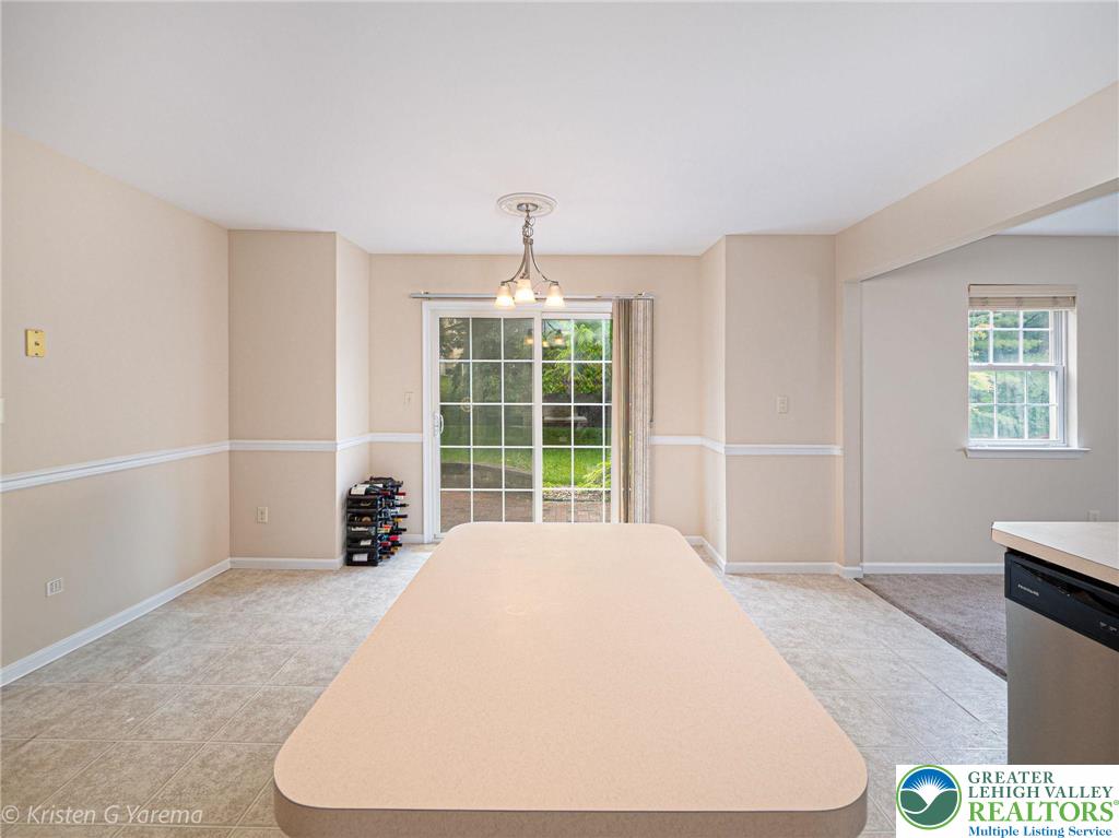 Forks Twp, Pennsylvania 18040, United States, 4 Bedrooms Bedrooms, ,3 BathroomsBathrooms,Residential,Active,151238