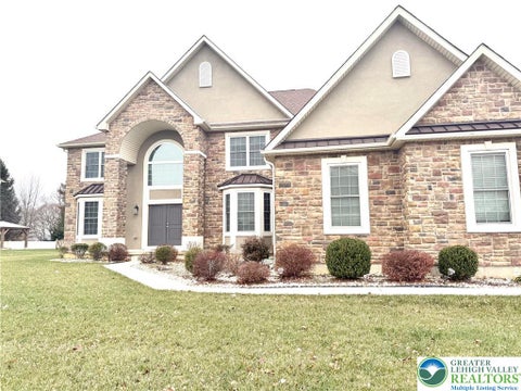 Photo of 37 Saddle Lane, Palmer Twp, PA 18045 (MLS # 778724)