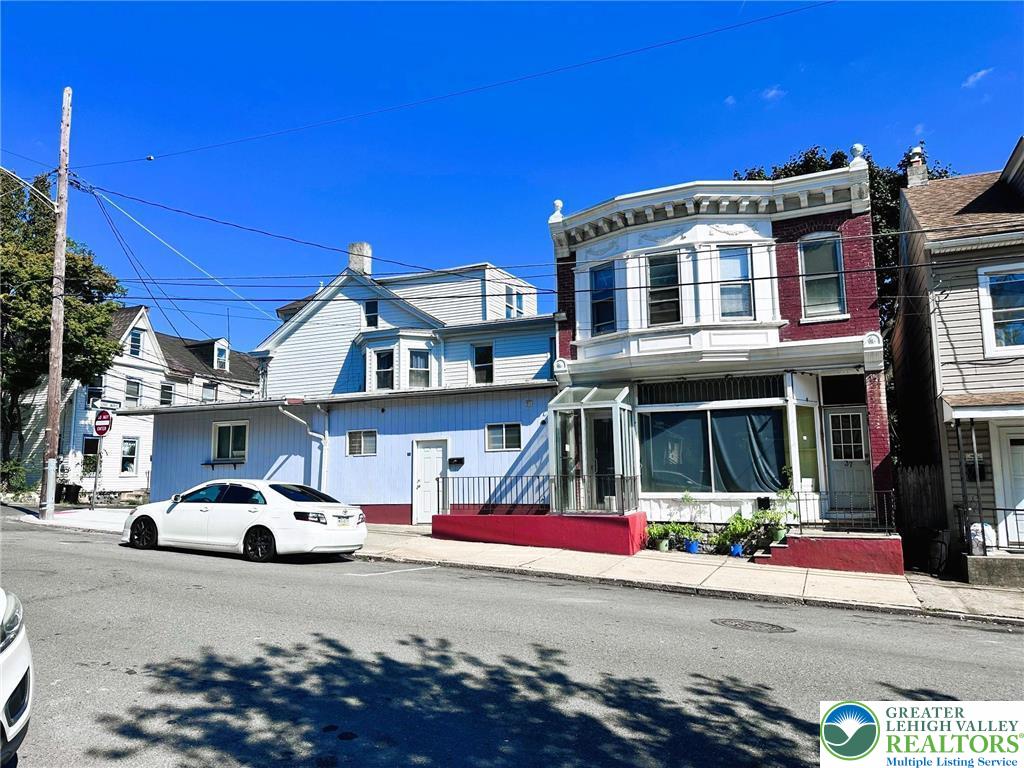 37 7th Street
