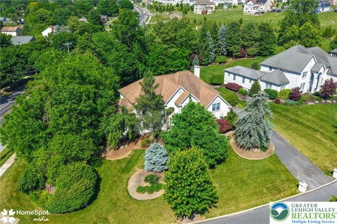 Homes For Sale - 1614 Penns Crossing Xing<br/> South Whitehall Twp, PA 18104