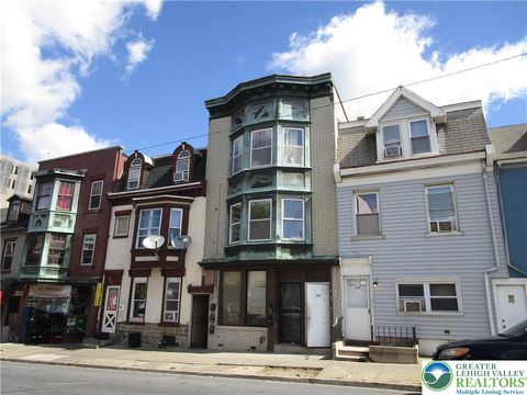 Photo of 115 8th Street S, Allentown, PA 18101 (MLS # 763629) Photo of 115 8th Street S, Allentown, PA 18101 (MLS # 763629)