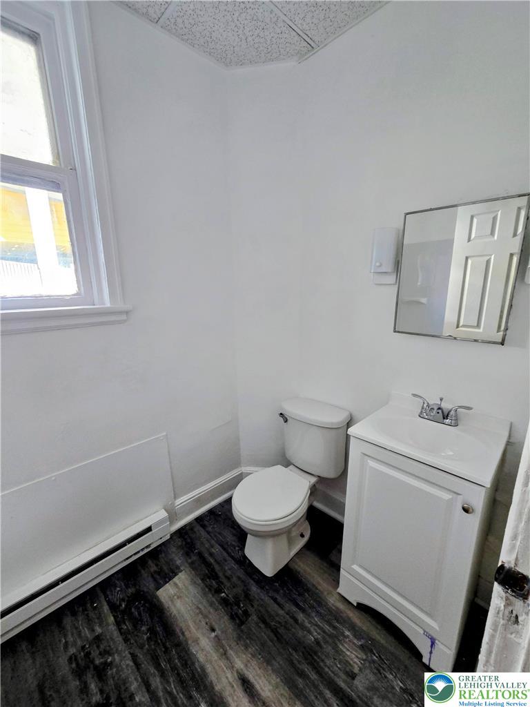 42 N 8 TH Street 1R