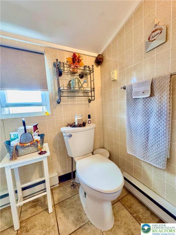 Whitehall Twp, Pennsylvania 18052, United States, 7 Bedrooms Bedrooms, ,4 BathroomsBathrooms,Residential,Pending,205459