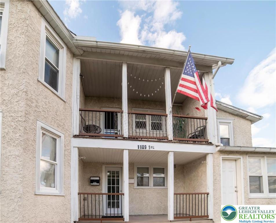 Whitehall Twp, Pennsylvania 18052, United States, 7 Bedrooms Bedrooms, ,4 BathroomsBathrooms,Residential,Pending,205459