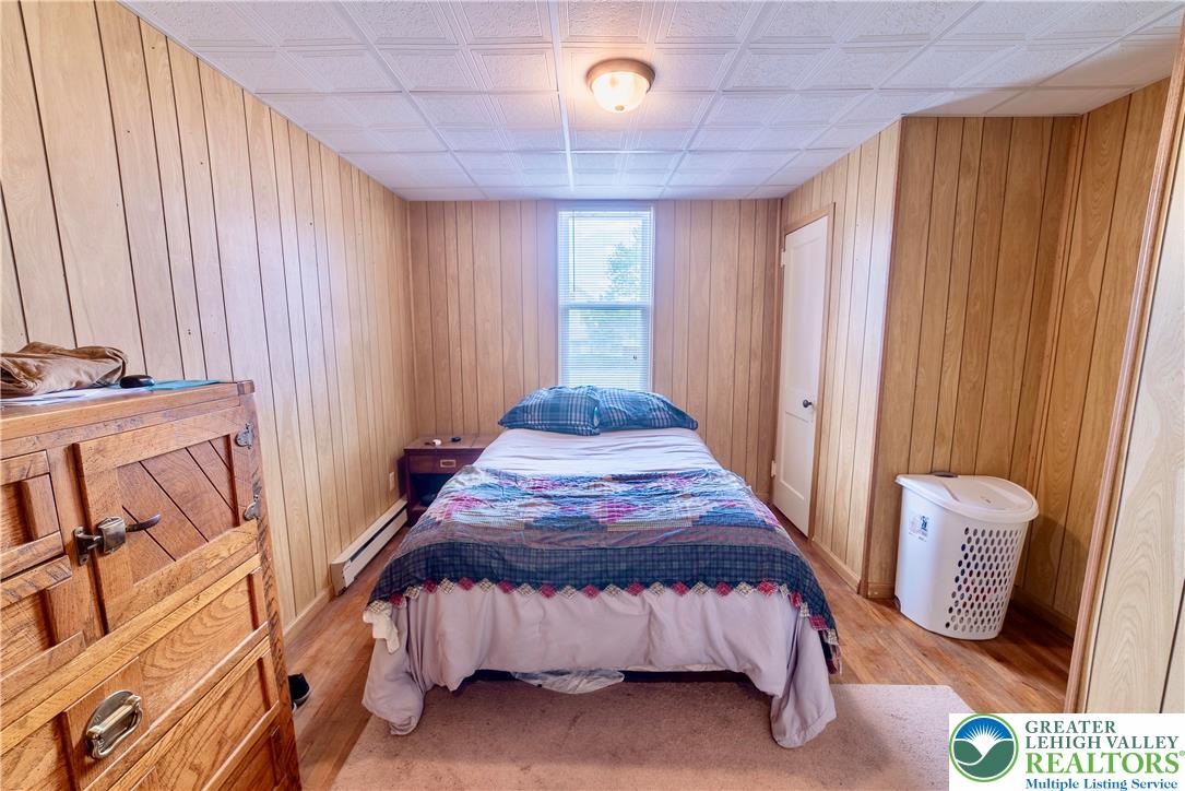 Whitehall Twp, Pennsylvania 18052, United States, 7 Bedrooms Bedrooms, ,4 BathroomsBathrooms,Residential,Pending,205459