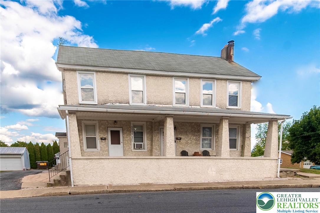 Whitehall Twp, Pennsylvania 18052, United States, 7 Bedrooms Bedrooms, ,4 BathroomsBathrooms,Residential,Pending,205459