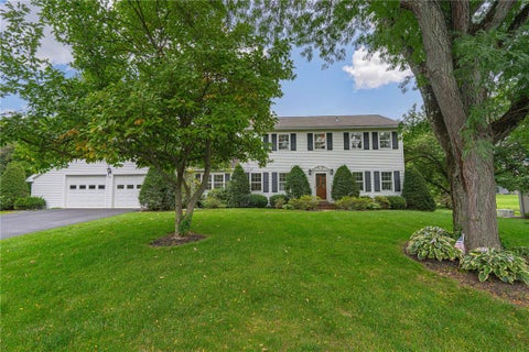 Homes For Sale - 1551 Bogie Avenue<br/> Lower Macungie Twp, PA 18106