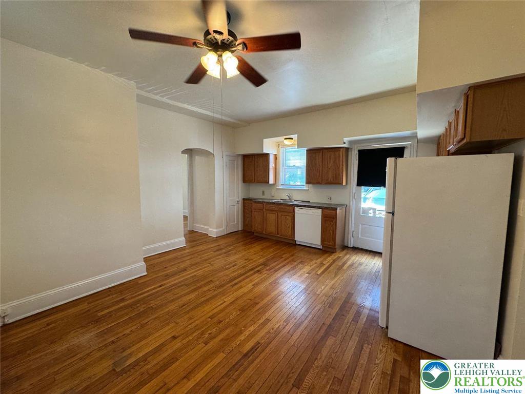 636 N New Street 2