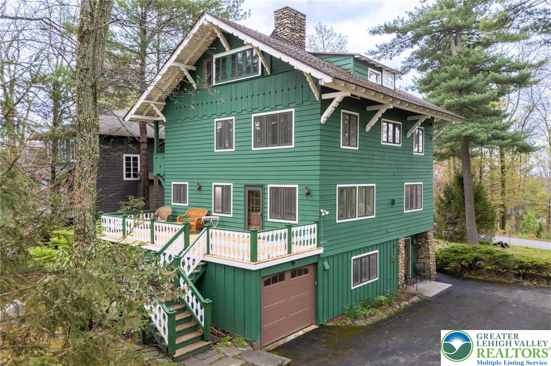 119 Falls Drive