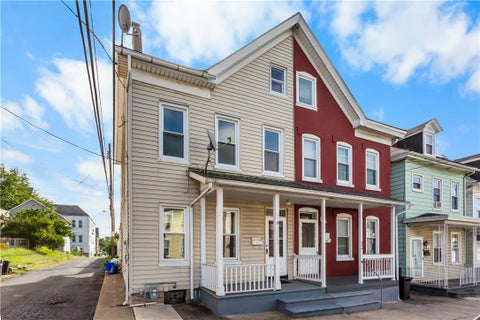 Homes For Sale - 522 Centre Street<br/> Easton, PA 18042