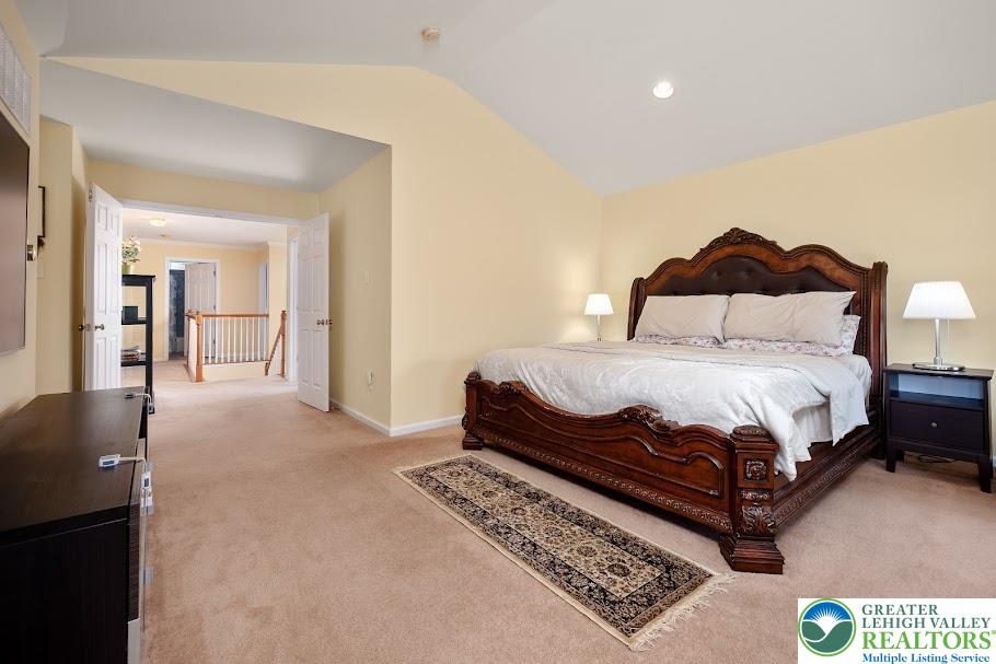 Upper Macungie Twp, Pennsylvania 18031, United States, 4 Bedrooms Bedrooms, ,4 BathroomsBathrooms,Residential,Pending,153458