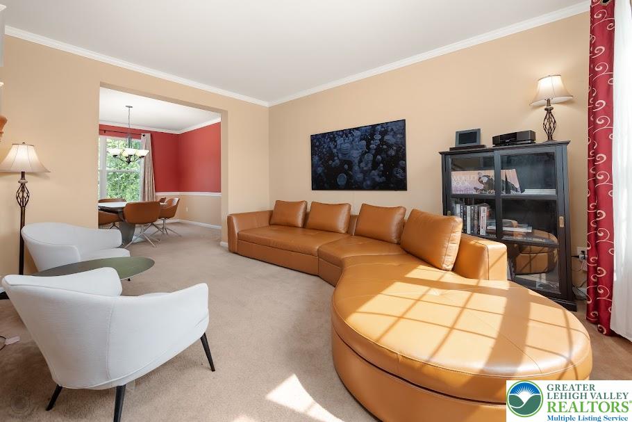 Upper Macungie Twp, Pennsylvania 18031, United States, 4 Bedrooms Bedrooms, ,4 BathroomsBathrooms,Residential,Pending,153458