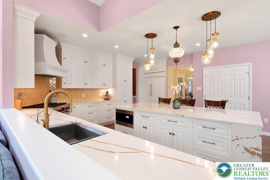 Upper Macungie Twp, Pennsylvania 18031, United States, 4 Bedrooms Bedrooms, ,4 BathroomsBathrooms,Residential,Pending,153458