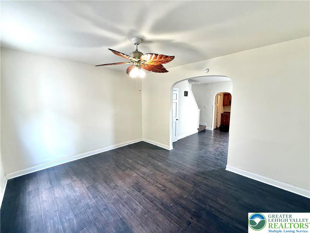 Allentown City, Pennsylvania 18102, United States, 3 Bedrooms Bedrooms, ,1 BathroomBathrooms,Residential,Active,179742