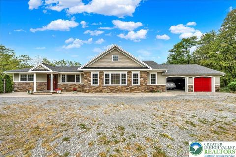 Photo of 2193 apple Street, Lower Saucon Twp, PA 18055 (MLS # 765009) Photo of 2193 apple Street, Lower Saucon Twp, PA 18055 (MLS # 765009)