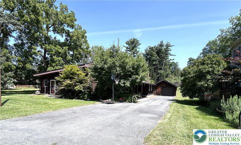 Photo of 1709 Reading Drive, Bethlehem, PA 18015 (MLS # 762678) Photo of 1709 Reading Drive, Bethlehem, PA 18015 (MLS # 762678)