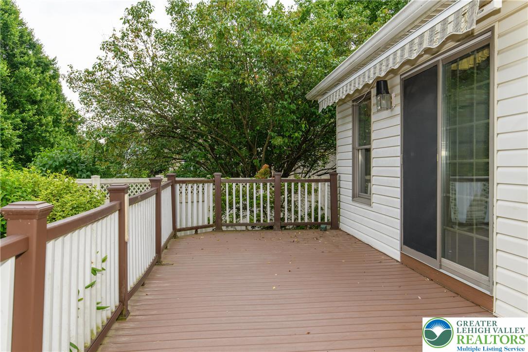 Hanover Twp, Pennsylvania 18017, United States, 4 Bedrooms Bedrooms, ,4 BathroomsBathrooms,Residential,Active,152390