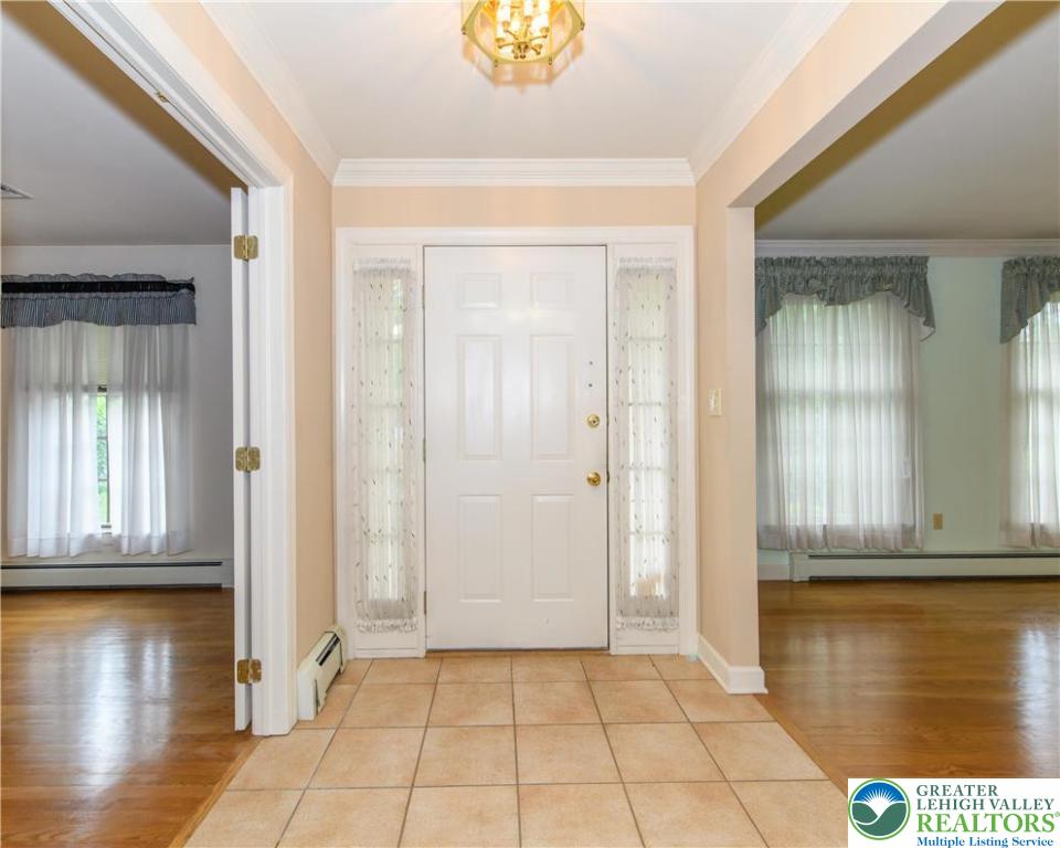 Hanover Twp, Pennsylvania 18017, United States, 4 Bedrooms Bedrooms, ,4 BathroomsBathrooms,Residential,Active,152390