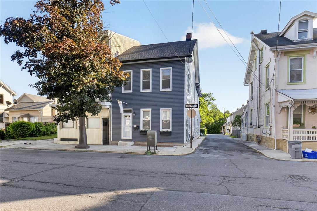 122 Front Street