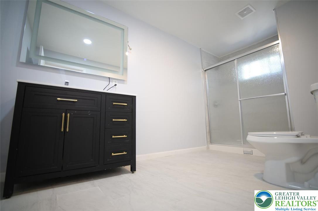 Other Pa Counties, Pennsylvania 17866, United States, 4 Bedrooms Bedrooms, ,2 BathroomsBathrooms,Residential,Active,252062