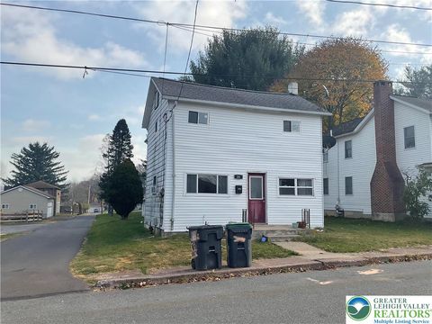 25 Franklin Street, Weatherly Boro, PA 18255 - MLS#: 765238