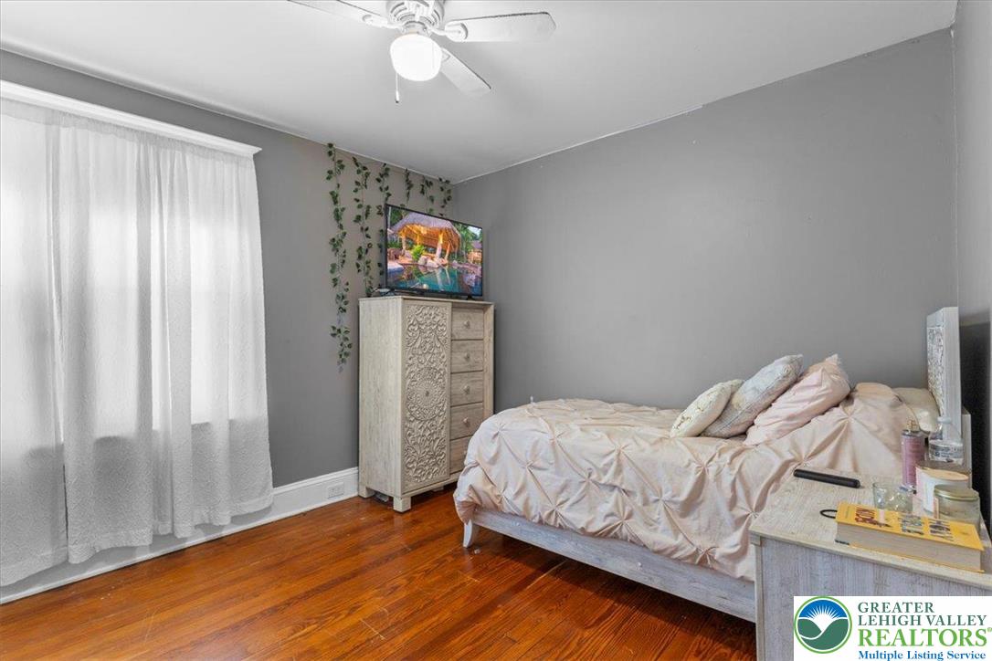 Wilson Boro, Pennsylvania 18042, United States, 4 Bedrooms Bedrooms, ,2 BathroomsBathrooms,Residential,Active,167866