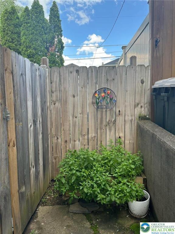 Wilson Boro, Pennsylvania 18042, United States, 4 Bedrooms Bedrooms, ,2 BathroomsBathrooms,Residential,Active,167866