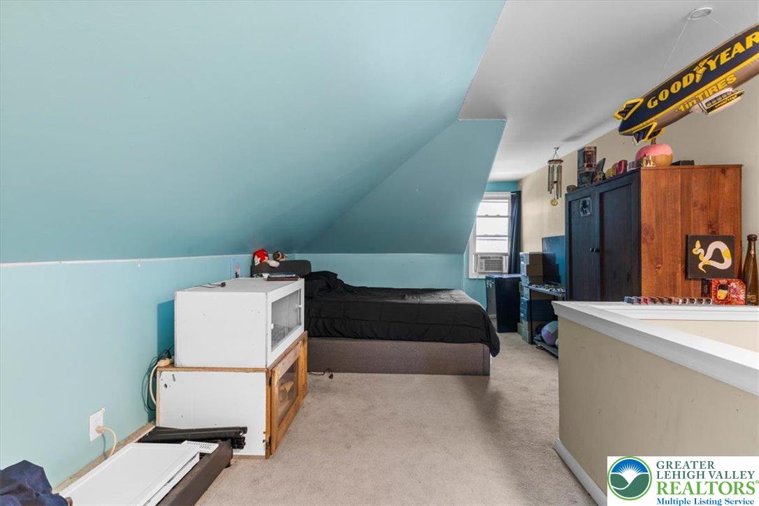 Wilson Boro, Pennsylvania 18042, United States, 4 Bedrooms Bedrooms, ,2 BathroomsBathrooms,Residential,Active,167866