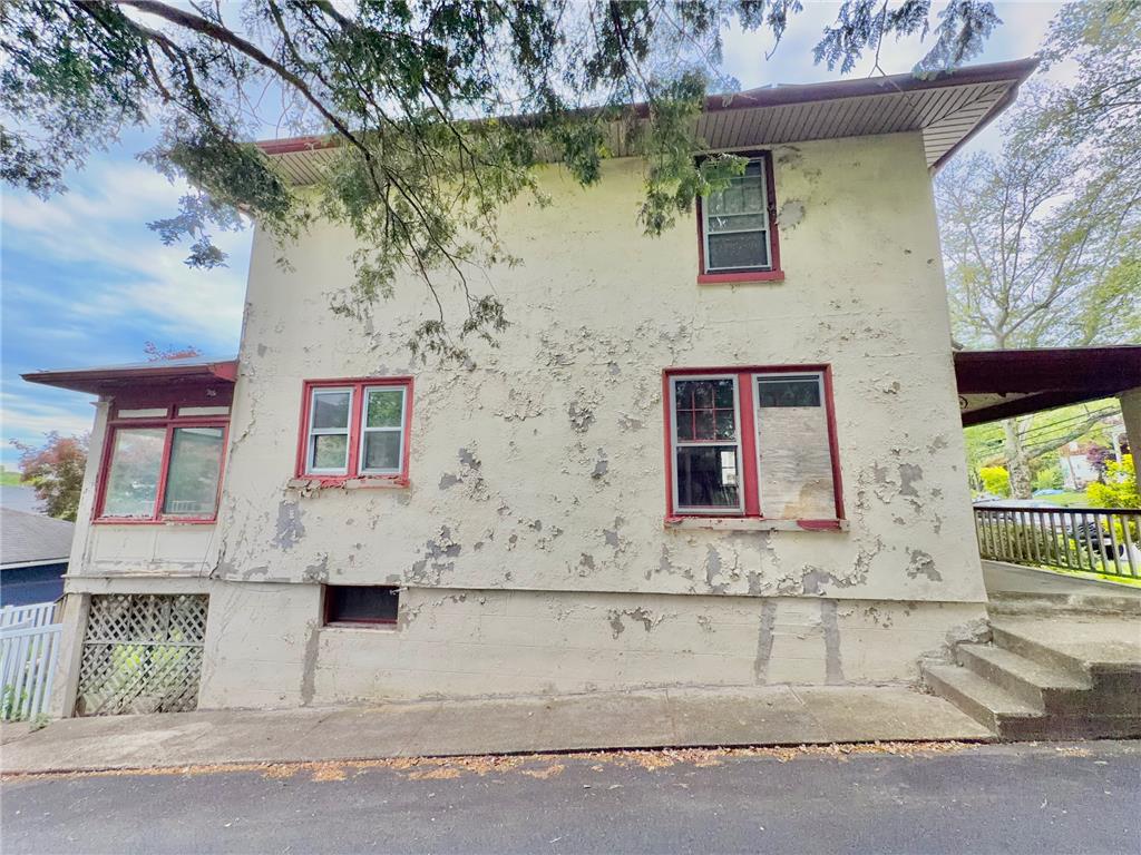720 Lafayette Street