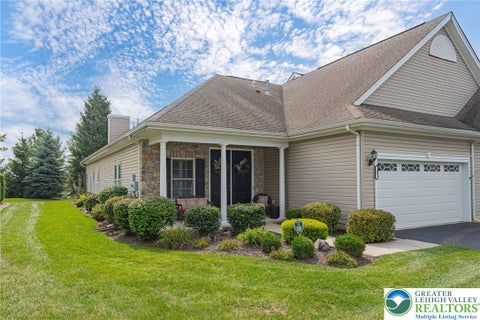Townhouse For Sale - 93 Moor Drive<br/> Palmer Twp, PA 18045