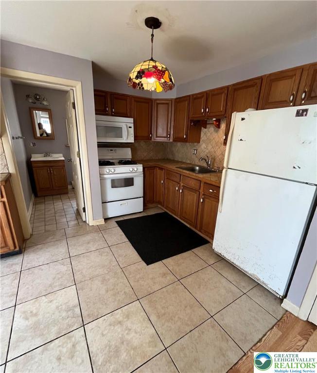 Lansford Boro, Pennsylvania 18232, United States, 2 Bedrooms Bedrooms, ,2 BathroomsBathrooms,Residential,Active,216061