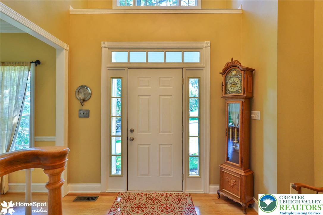 1596 Woodfield Drive