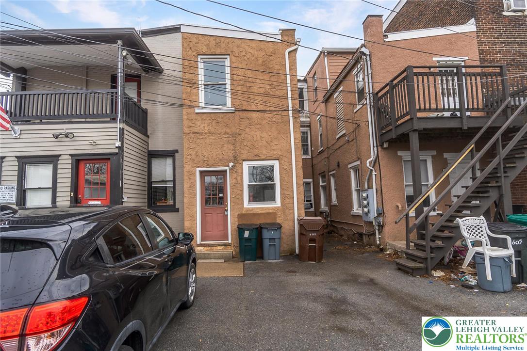 115 E Broad Street