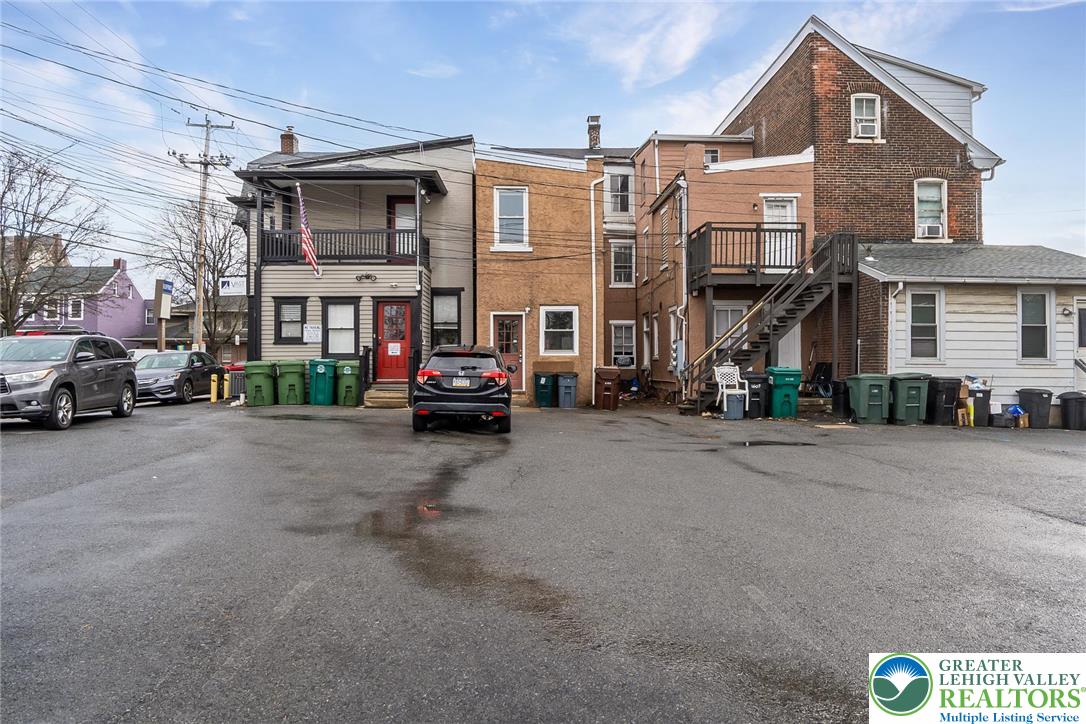 115 E Broad Street