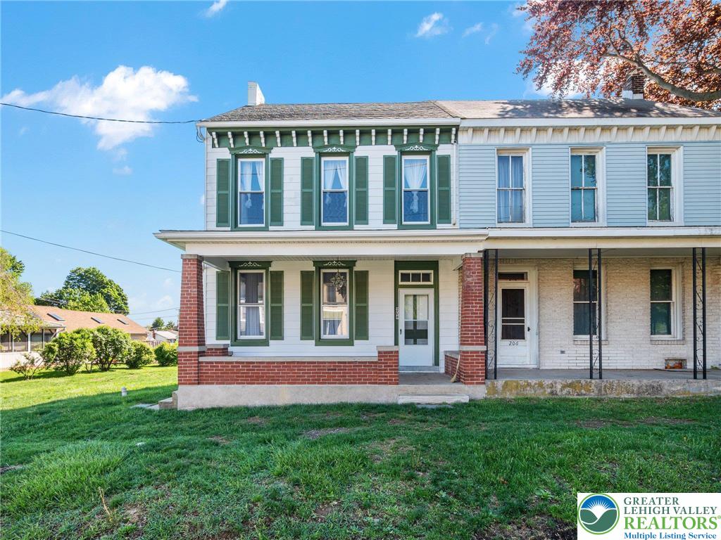 Lyons Borough, Pennsylvania 19536, United States, 4 Bedrooms Bedrooms, ,1 BathroomBathrooms,Residential,Active,162850