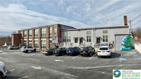 Photo of 374 W Main Street #105, Bath Boro, PA 18014 (MLS # 772466)