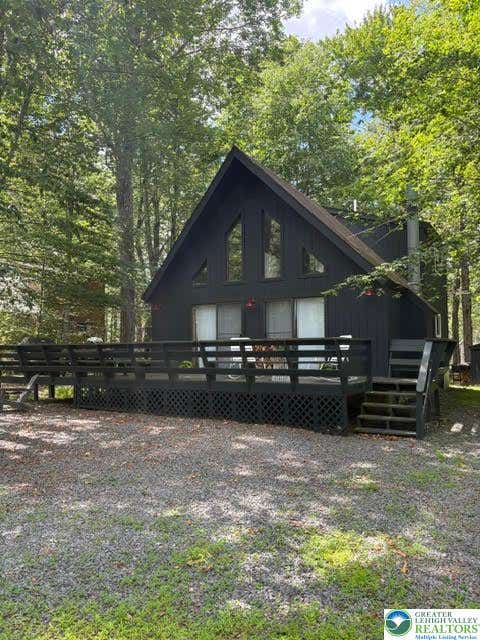 Photo of 123 Oneida Drive, Coolbaugh Twp, PA 18347 (MLS # 779716)