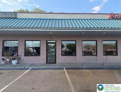 Photo of 160 Nazareth Road, Nazareth Boro, PA 18064 (MLS # 764664) Photo of 160 Nazareth Road, Nazareth Boro, PA 18064 (MLS # 764664)