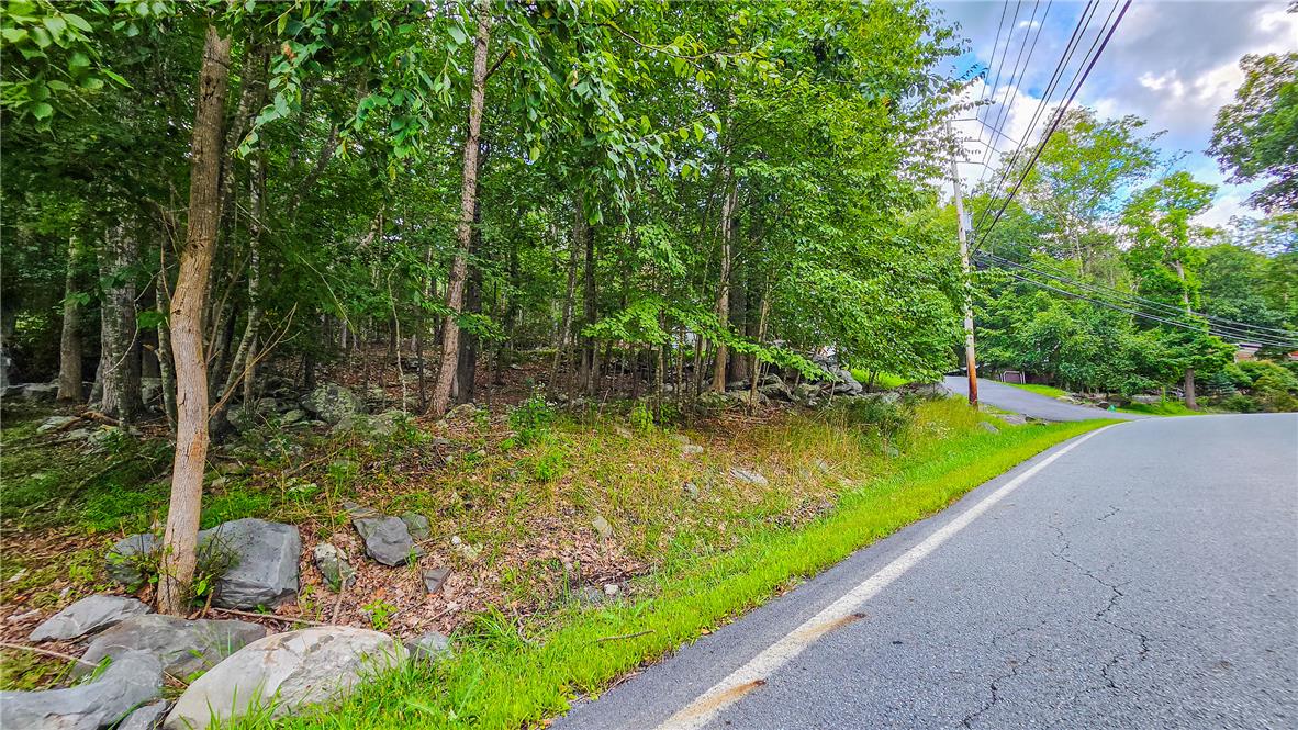 Decker Road 690
