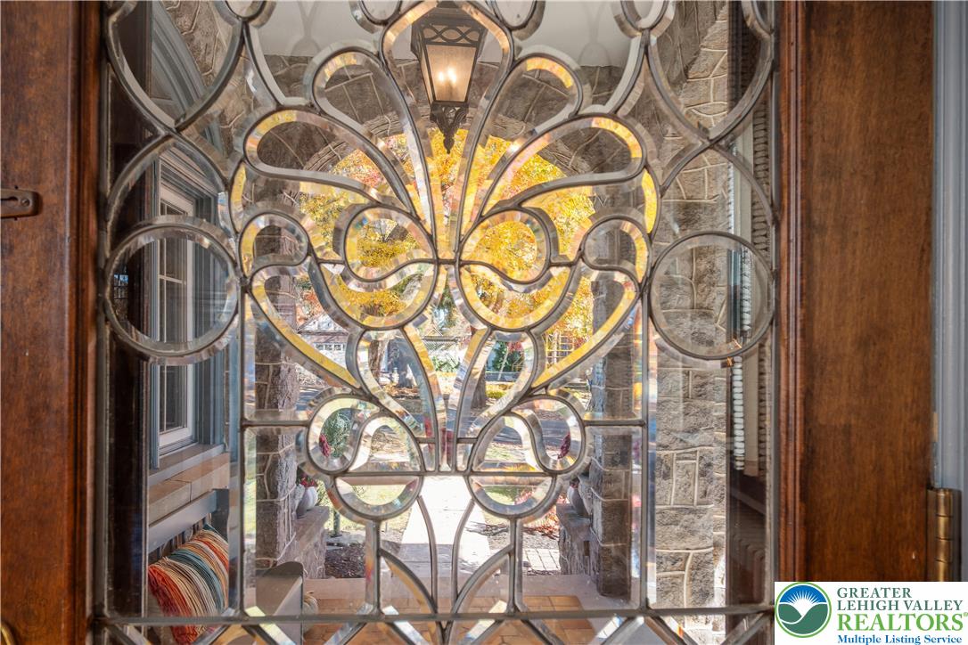 South Whitehall Twp, Pennsylvania 18104, United States, 5 Bedrooms Bedrooms, ,3 BathroomsBathrooms,Residential,Active,244361