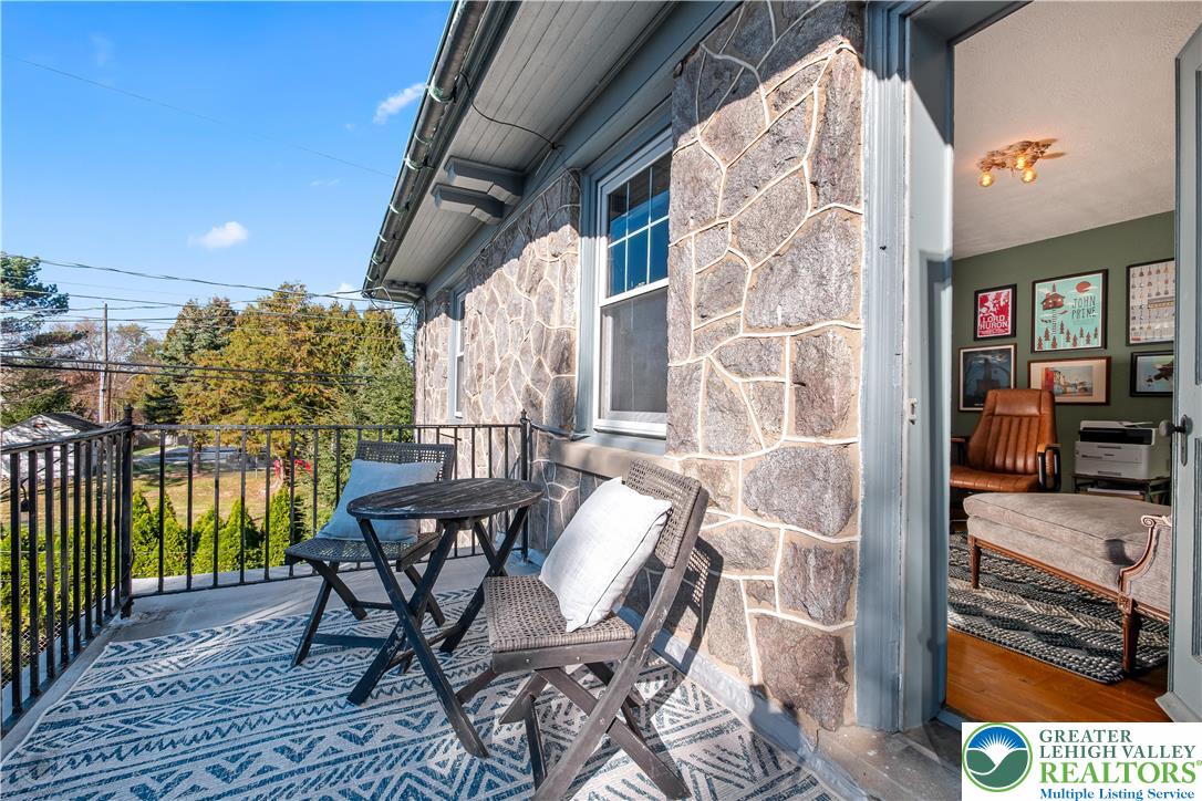 South Whitehall Twp, Pennsylvania 18104, United States, 5 Bedrooms Bedrooms, ,3 BathroomsBathrooms,Residential,Active,244361