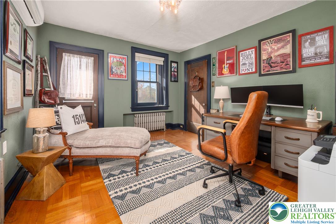 South Whitehall Twp, Pennsylvania 18104, United States, 5 Bedrooms Bedrooms, ,3 BathroomsBathrooms,Residential,Active,244361