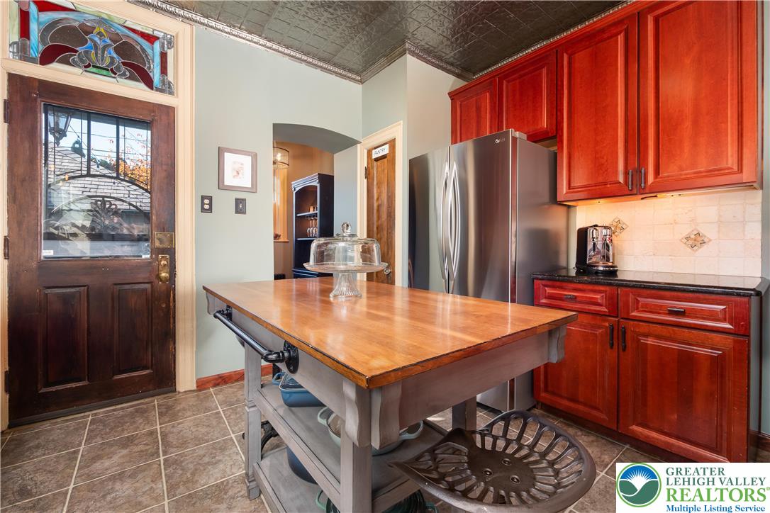 South Whitehall Twp, Pennsylvania 18104, United States, 5 Bedrooms Bedrooms, ,3 BathroomsBathrooms,Residential,Active,244361