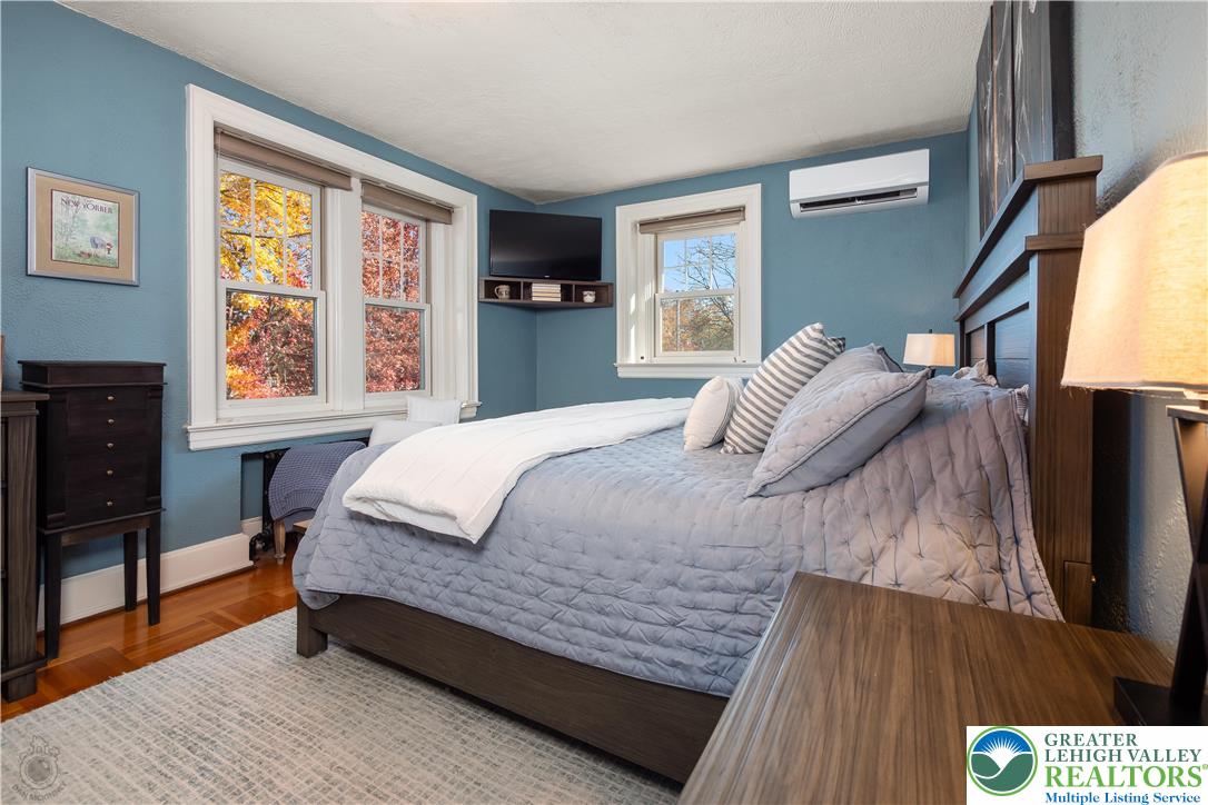 South Whitehall Twp, Pennsylvania 18104, United States, 5 Bedrooms Bedrooms, ,3 BathroomsBathrooms,Residential,Active,244361